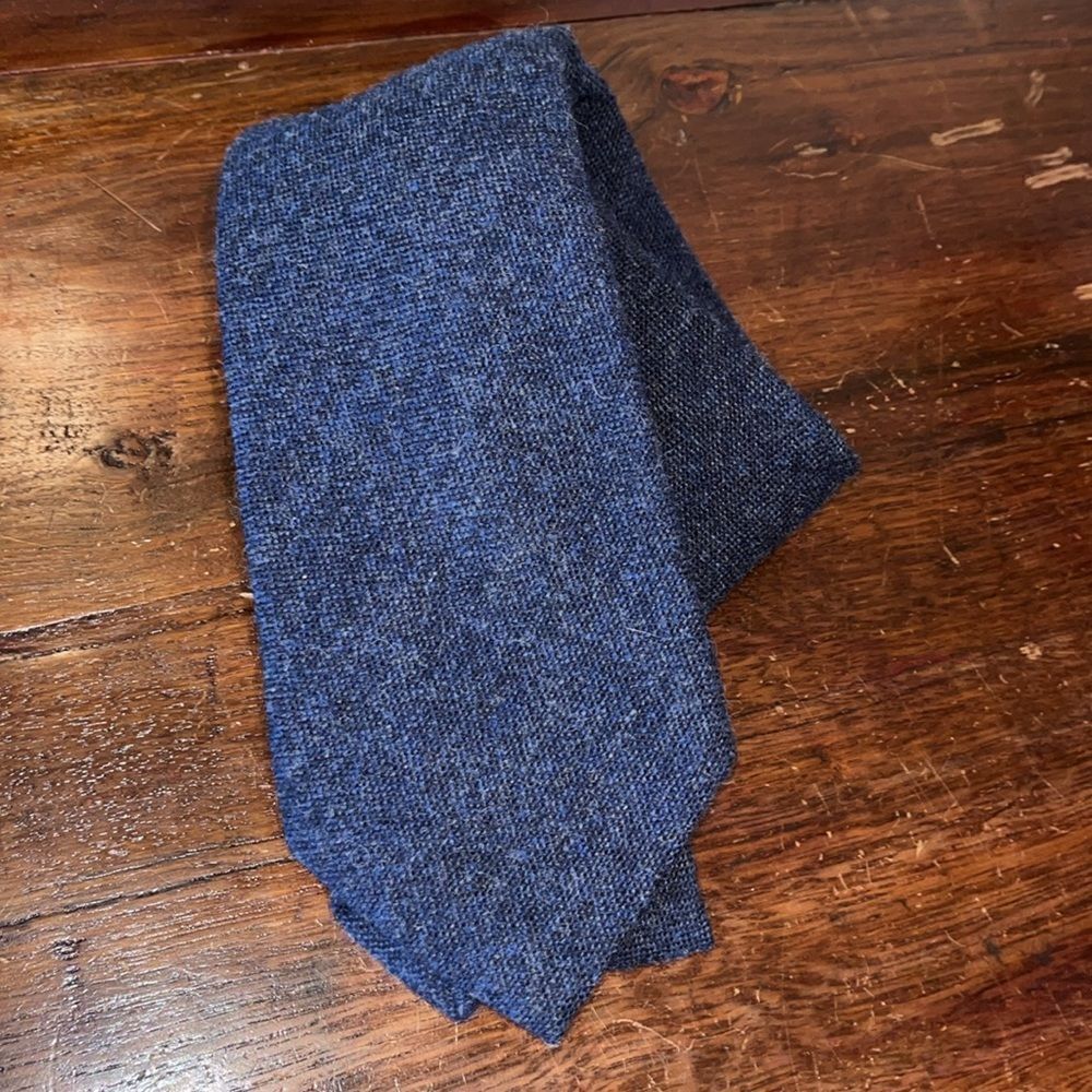 Les Copains French France wool navy blue Emily in Paris style work Neck tie-hole